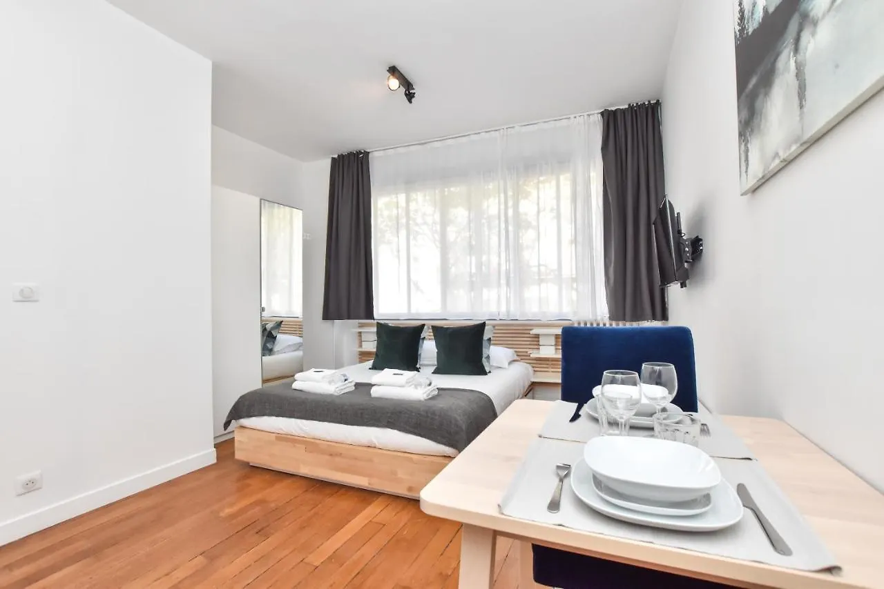 Cmg Charonne/ Faidherbe Apartment